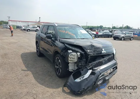 2023 Mitsubishi Outlander Sel 2.5 2Wd из США, поврежденный, VIN JA4J3VA87PZ038533